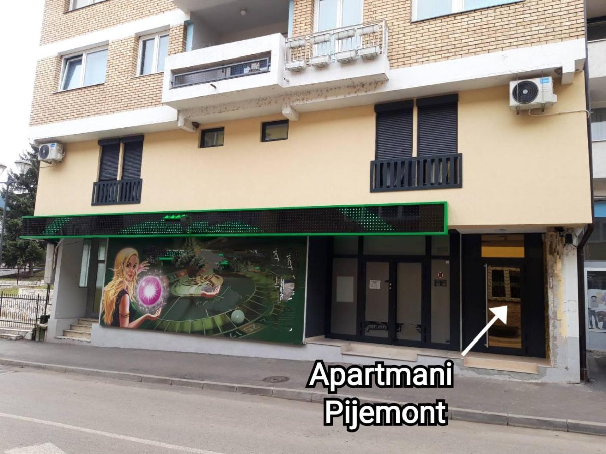 Apartmani Pijemont วิเชกราด ภายนอก รูปภาพ