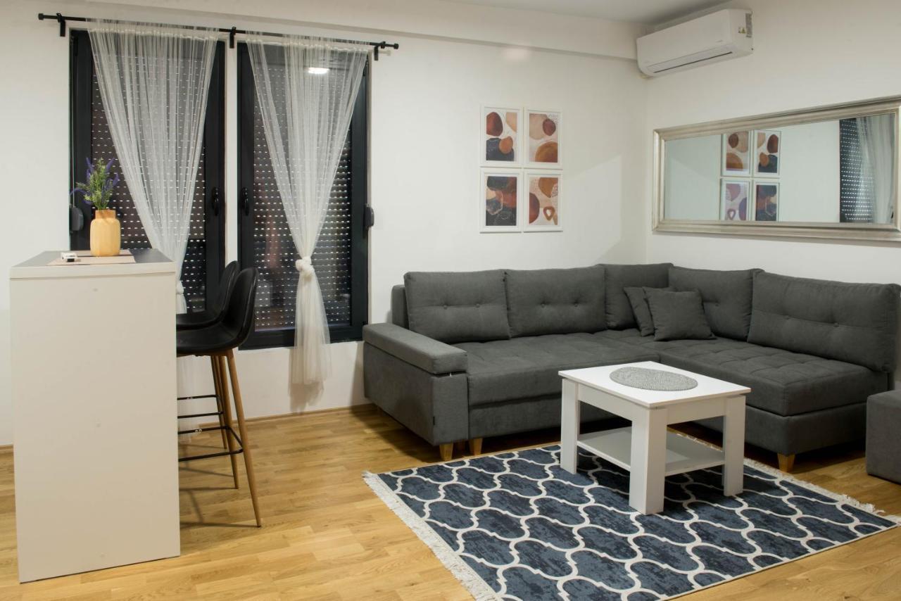 Apartmani Pijemont วิเชกราด ภายนอก รูปภาพ
